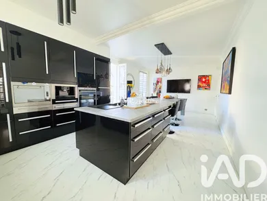 Pavillon à Aulnay-sous-Bois (93600)