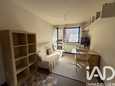Appartement à Château-Bernard (38650)