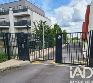 Parking à Pontault-Combault (77340)