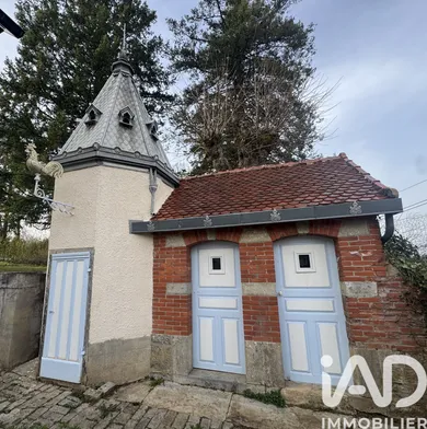 House in Couches (71490)