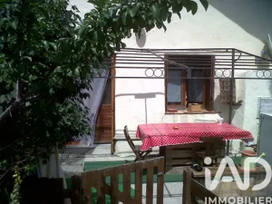 Maison de village à Saint-Clément-sur-Durance (05600)