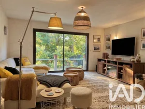 Maison à Salon-de-Provence (13300)