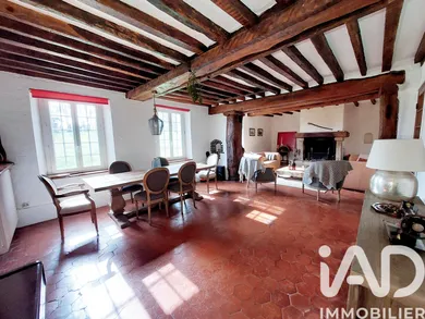 Maison à Villechétive (89320)