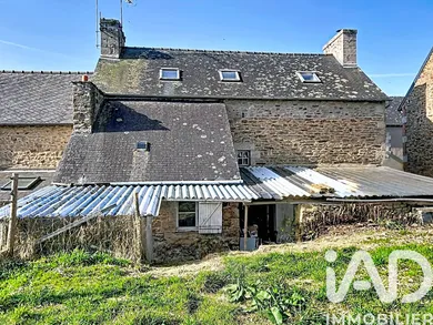 Village house in Bourbriac (22390)