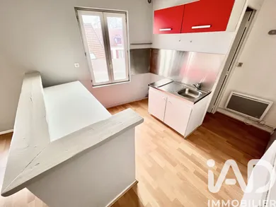 Apartment in Pont-Sainte-Maxence (60700)