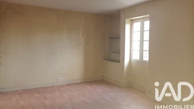 House in Saint-Aubin-de-Lanquais (24560)