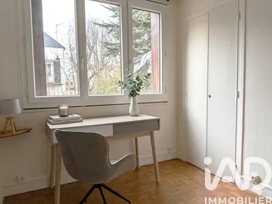 Apartment in Versailles (78000)