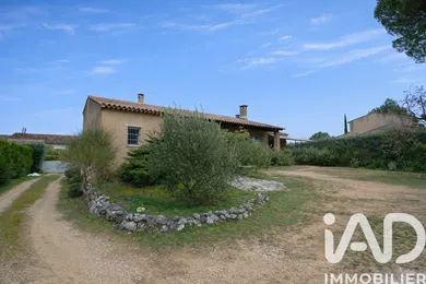 House in Maubec (84660)