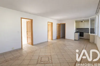 Apartment in Issy-les-Moulineaux (92130)