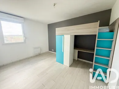 Apartment in Les Andelys (27700)