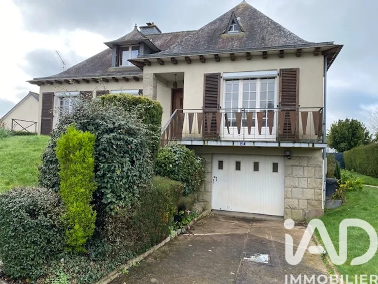 Maison 6 pièces 119 m² · à Breteil · 119 m² · 243 700 €