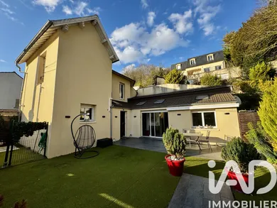 Traditional house in Crécy-la-Chapelle (77580)