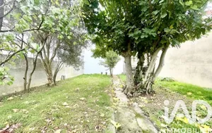 Maison à Villeneuve-le-Roi (94290)