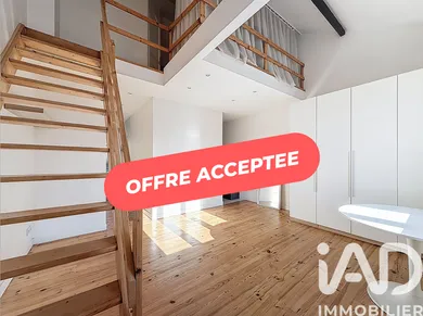 Duplex in Enghien-les-Bains (95880)