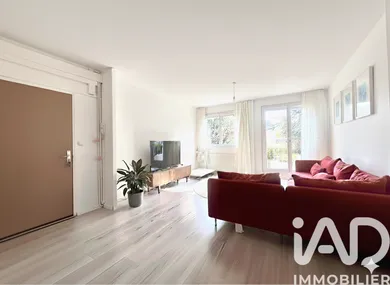 Appartement à Couëron (44220)