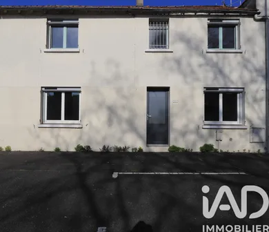 House in Niort (79000)