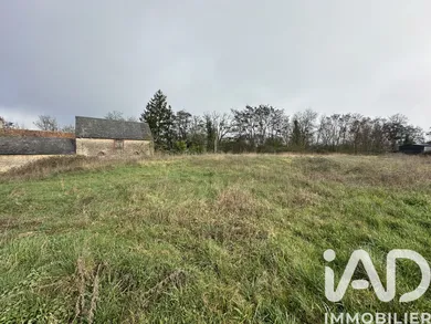 Terrain à bâtir à Tennie (72240)