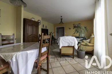 House in Freneuse (78840)