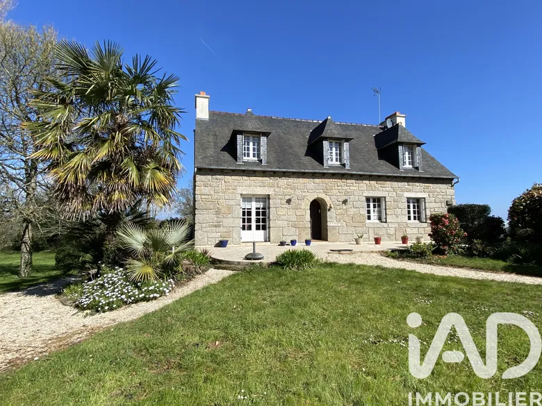 Maison 6 pièces 168 m² · à Ploubazlanec · 168 m² · 465 000 €