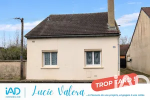 Maison à Moulins (03000)