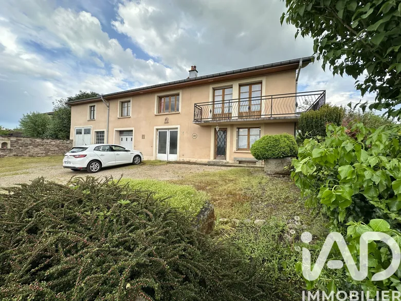 Maison 6 pièces 172 m² · à Bonvillet · 172 m² · 155 000 €