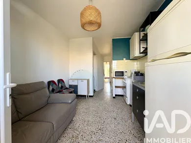 Apartment in Port-la-Nouvelle (11210)