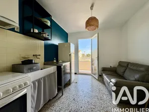 Apartment in Port-la-Nouvelle (11210)