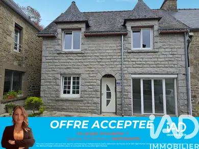 Maison de ville à Plouguenast (22150)