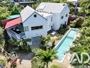 Demeure à Saint-Pierre (97410)