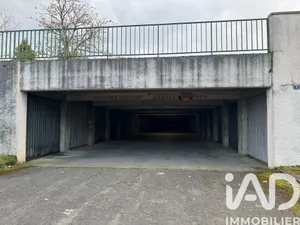 Garage à Poitiers (86000)