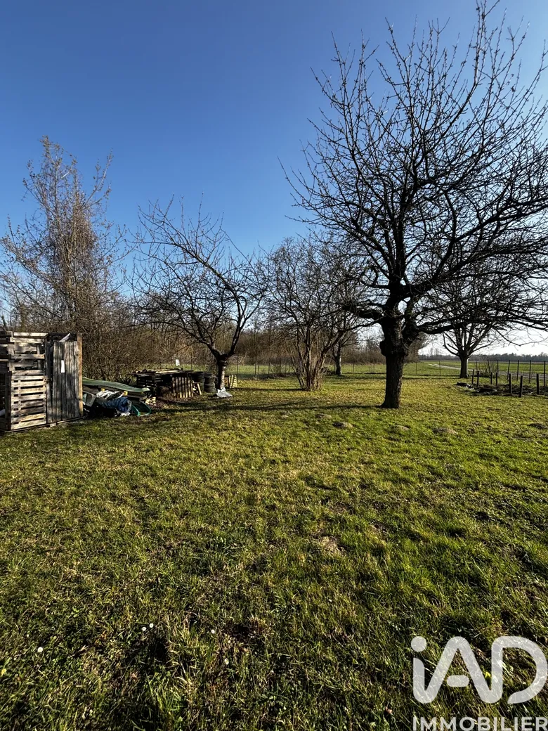 Terrain loisirs à Anglure (51260) · 10 000 €