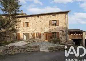 Maison de ville à Saint-Étienne-Lardeyrol (43260)