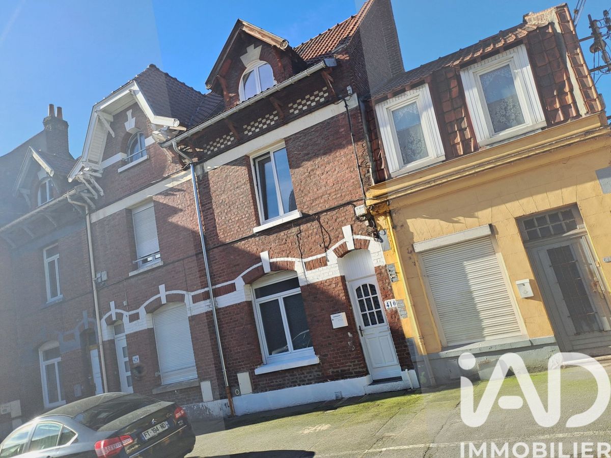 Vente maison à Béthune (62400) : maison de ville 5 pièces 87 m²