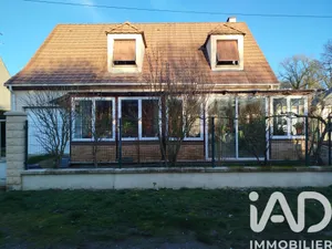 Pavillon à Chaintreaux (77460)