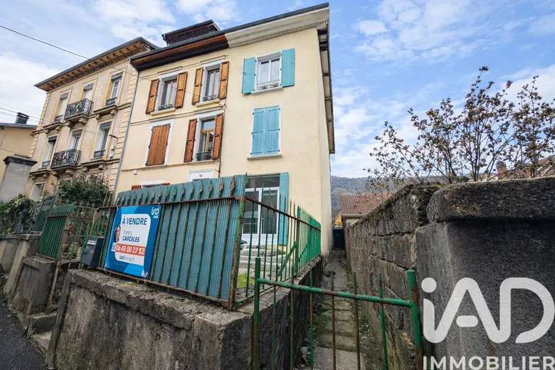 Maison 5 pièces 97 m² · à Allevard · 97,3 m² · 149 900 €