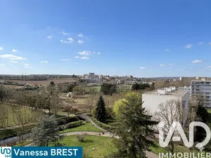 Apartment in Chilly-Mazarin (91380)