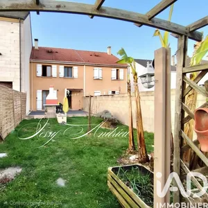 Maison traditionnelle à Sevran (93270)