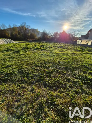 Building plot in Vions (73310)