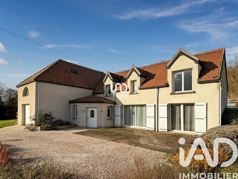 Maison 7 pièces 155 m² · à Marsangy · 155 m² · 297 000 €