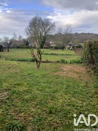 Terrain à bâtir à Marcé (49140)