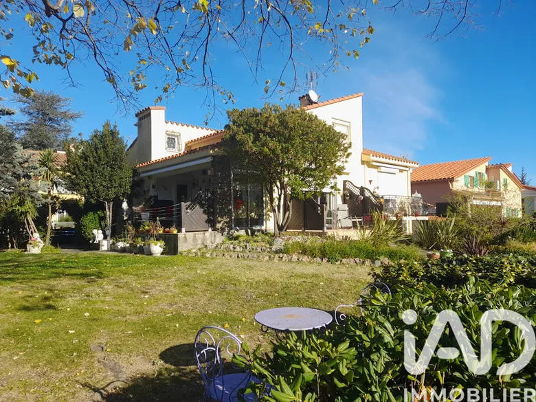 Maison 5 pièces 160 m² · à Arles-sur-Tech · 160 m² · 300 000 €