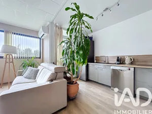 Apartment in APT (84400)