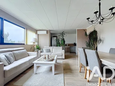 Appartement à APT (84400)