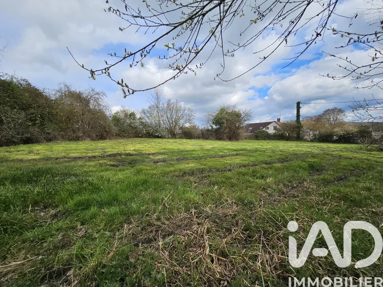 Terrain 2250 m² · à Vibraye · 34 800 €