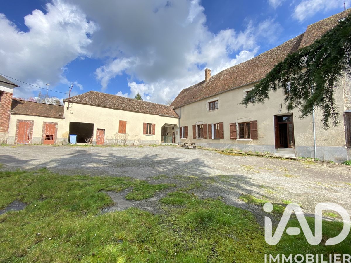 Vente maison à Gallardon (28320) : demeure 8 pièces 252 m²