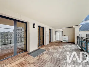 Apartment in Clamart (92140)