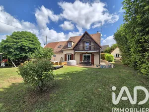 House in Cherisy (28500)