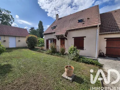 House in Cherisy (28500)