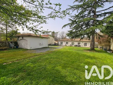 Maison à Fontcouverte (17100)