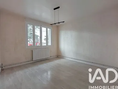 Appartement à Sathonay-Camp (69580)